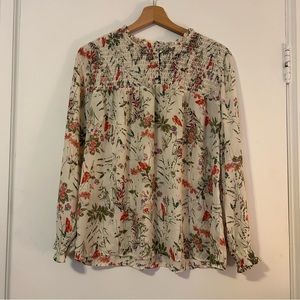 2/15$ FEMININE FLORAL TOP
